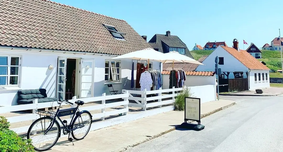 Hausfrau Lønstrup Hausfrau modebutik på Strandvejen i Lønstrup