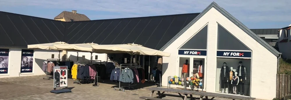 Ny Form Lønstrup sælger sportstøj og modetøj