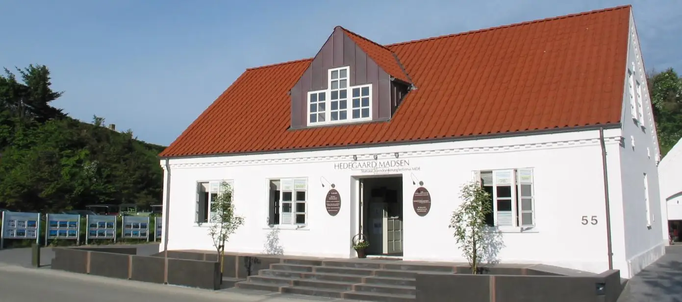 Ejendomsmægler Hedegaard Madsens kontor i Lønstrup Ejendomsmægler Hedegaard Madsens kontor i Lønstrup